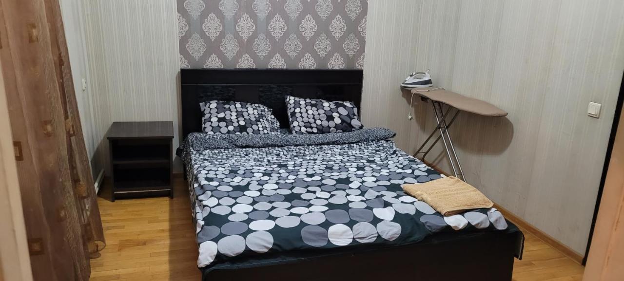 Kiev Hostel Tiflis Exterior foto