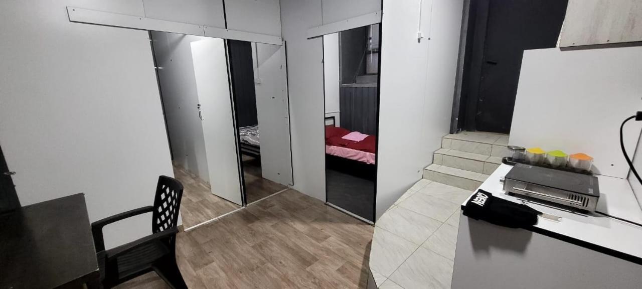 Kiev Hostel Tiflis Exterior foto